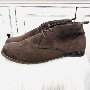 Gap Brown Suede Lightweight Lace up Chukka Boots ~ Mens Size 13
